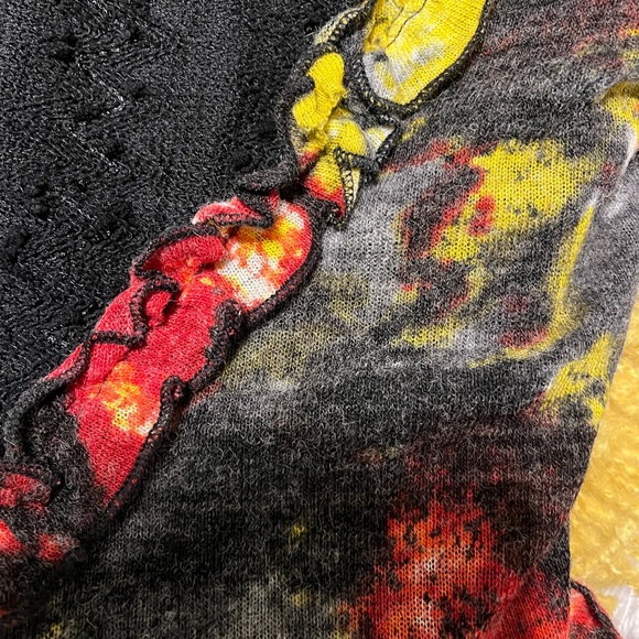 Women’s Long Sleeve top - Picture 5 of 7